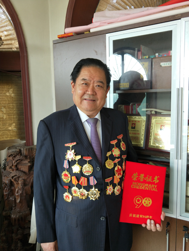 王炳坤