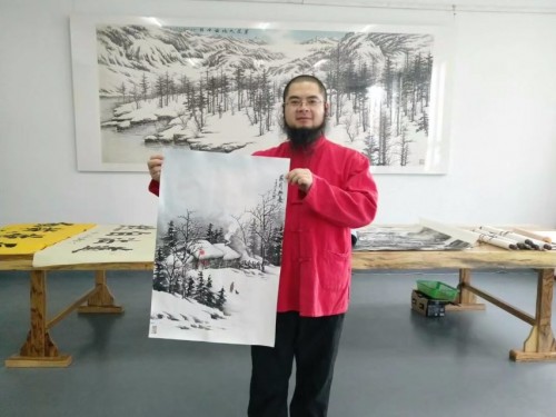 国内知名的雪景山水画家吴大恺，墨润雪境知禅意
