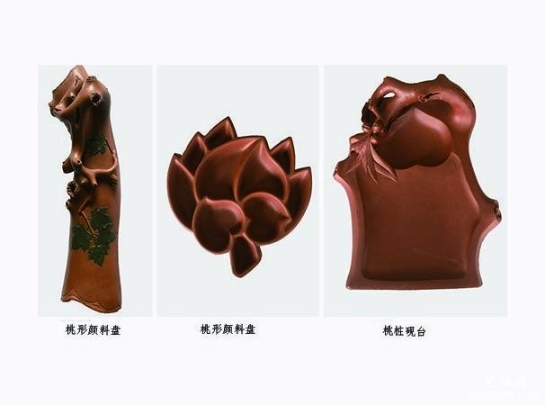 一壶冲古意 千秋同心——倪顺生紫砂世家的传奇 03.jpg