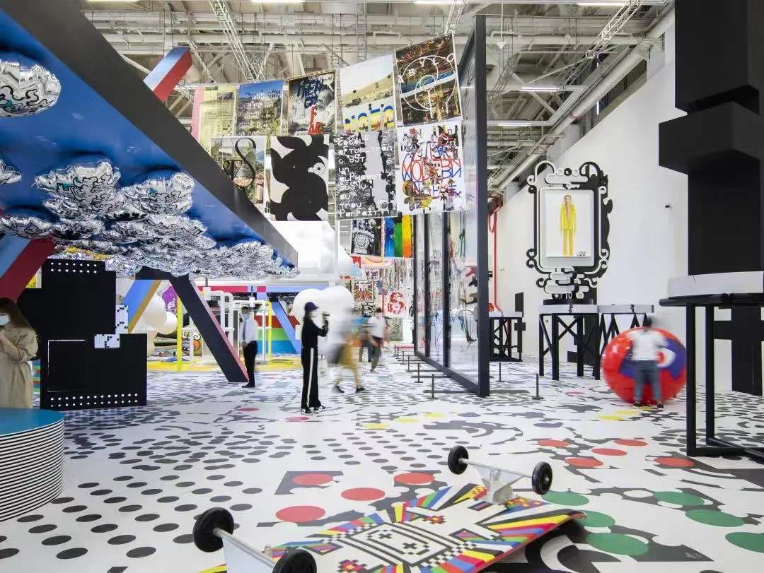 上海当代艺术博物馆,设计工作室M/M(Paris)大展